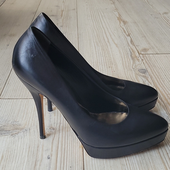 Gucci Leather Platform Pumps - Picture 4 of 5